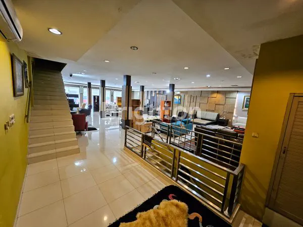 image 3 RUKO GANDENG SIAP USAHA, LOKASI STRATEGIS (5)