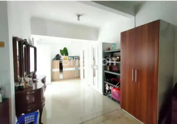 image RUMAH SIAP HUNI 2 LANTAI DI PURI SRIWEDARI (6)