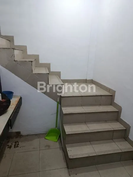 image RUKO CANTIK DI LOKASI STRATEGIS  DI PUSAT KOTA (4)