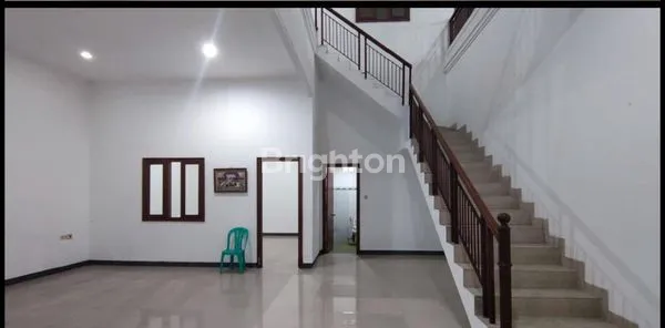 image RUKO LETAK STRATEGIS DIJALAN YANG RAMAI DITENGAH KOTA SEMARANG (4)