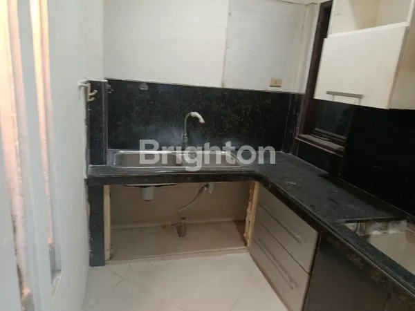 image RUKO CANTIK DI LOKASI STRATEGIS  DI PUSAT KOTA (6)