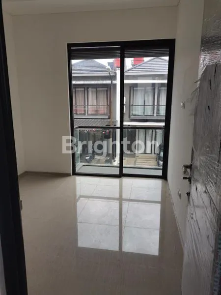 image RUMAH 2 LANTAI DI GOLDEN CITY, LT 81M² HARGA MENARIK (2)