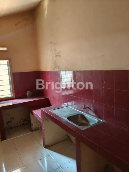 image RUMAH LUAS 247M² DI PUSAT SEMARANG, SIAP HUNI (6)