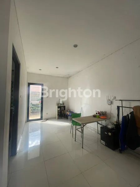 image RUMAH SHM 2KT SIAP HUNI DI VIDA BEKASI (2)