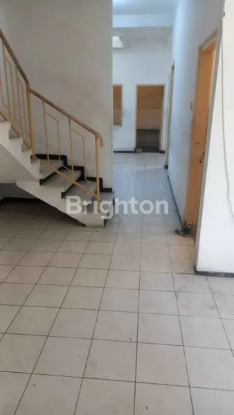 image RUMAH SIAP HUNI NGAGEL WASANA STRATEGIS DEKAT MANYAR, KERTAJAYA (4)