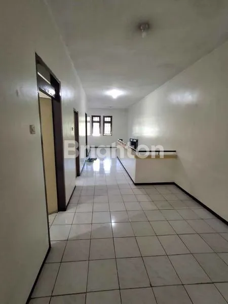 image RUMAH SIAP HUNI NGAGEL WASANA STRATEGIS DEKAT MANYAR, KERTAJAYA (3)