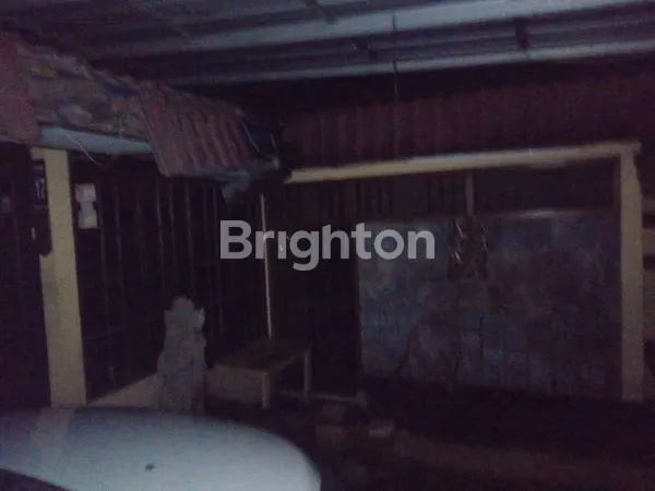 image RUMAH TUA DAN NYAMAN DI CONDET  (3)