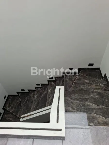 image RUMAH BARU DHARMAHUSADA DEKAT GALAXY MALL , UNAIR C , KERTAJAYA INDAH, WISMA MUKTI, MERR (7)