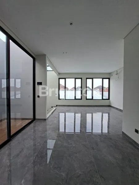 image RUMAH BARU DHARMAHUSADA DEKAT GALAXY MALL , UNAIR C , KERTAJAYA INDAH, WISMA MUKTI, MERR (6)