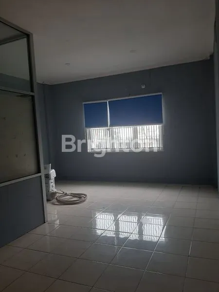 image RUKO SIAP USAHA, LT 75M² DI HARAPAN INDAH (4)