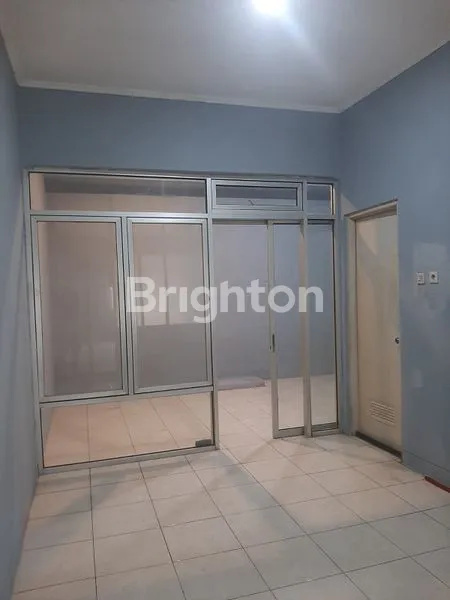 image RUKO SIAP USAHA, LT 75M² DI HARAPAN INDAH (5)