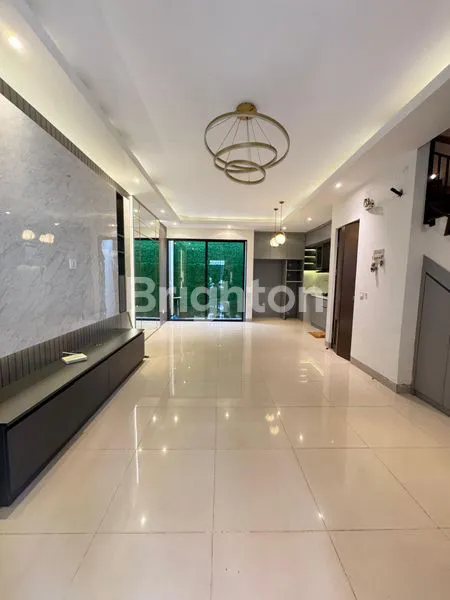 image RUMAH INTERIOR CANTIK DI PROVENCE SUITE BSD (1)