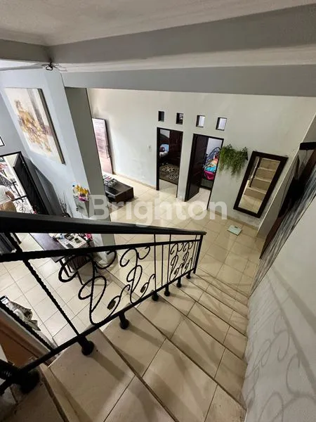 image RUMAH 2 LANTAI FULL FURNISH DEKAT JIMBARAN DAN NUSA DUA - 10 MENIT K PINTU TOLL NUSA DUA (6)