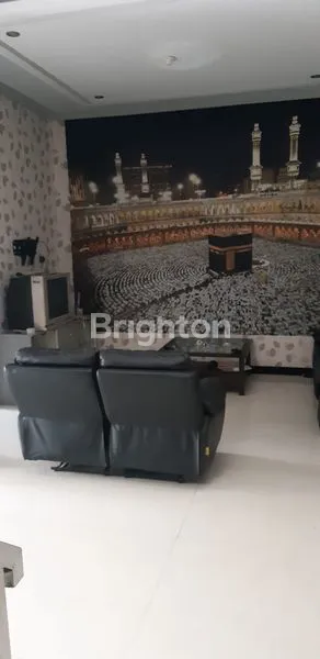 image RUMAH NYAMAN 2 LANTAI DI KETINTANG (8)