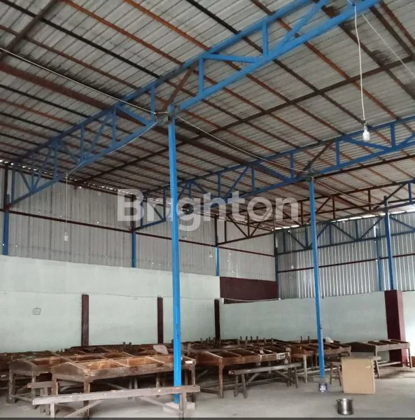 PABRIK ROKOK AKTIF SIAP  DI NGAJUM MALANG