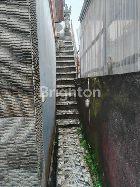 image RUMAH SECOND DI BERINGKIT GADON MENGWI (6)