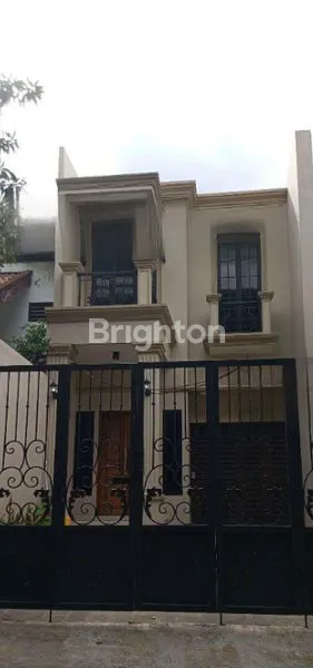 RUMAH BARU AMERICAN STYLE, SHM & IMB LENGKAP