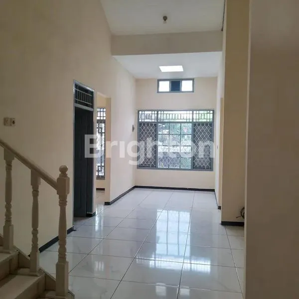 image RUMAH MEWAH 4KT DI GRIYA LOKA BSD, SIAP HUNI (3)
