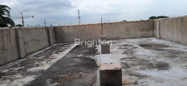 image DISEWAKAN RUKO 3 LANTAI STRATEGIS DI PINGGIR JALAN NAROGONG BEKASI (6)