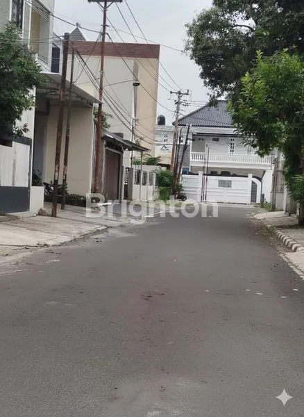 image TANAH BONUS RUMAH DI PUSAT KOTA SOLO (6)
