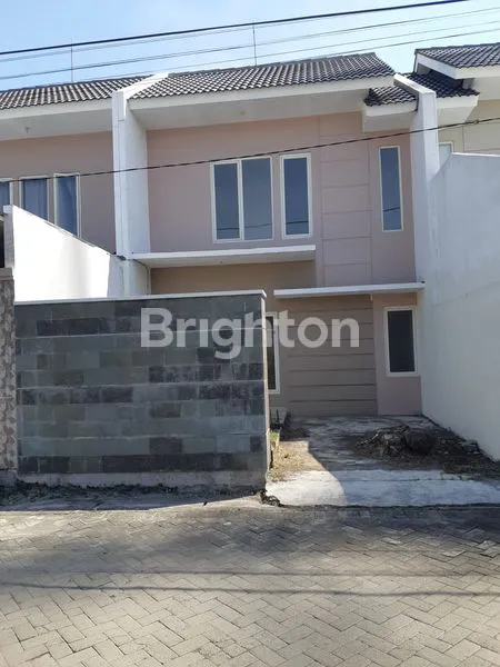image RUMAH 2 LANTAI – GREEN MANSION REGENCY, SURABAYA BARAT  (1)