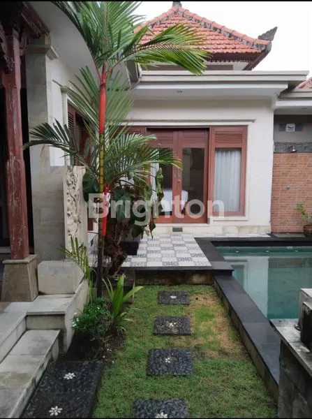 image VILLA MINIMALIS CLASIK DENGAN PRIVATE POOL DAN FASILITAS LENGKAP DIKAWASAN WISATA SANUR (6)