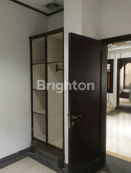 image RUMAH 2 LANTAI SEMI BALINESE – 4 KT, LOKASI STRATEGIS DALUNG DEKAT CANGGU (4)
