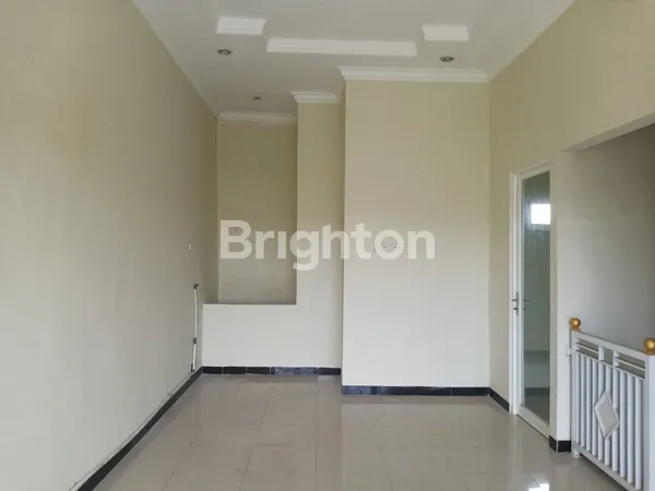 image RUKO 2 LANTAI, HARGA EKONOMIS ,SIAP USAHA, 0 JALAN RAYA POROS TENGGER MANUKAN  (2)