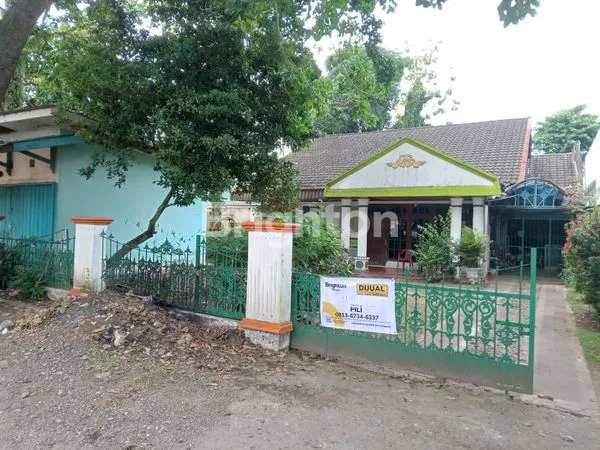 image RUMAH DI JUAL  DI JLN RAMBUTAN (3)