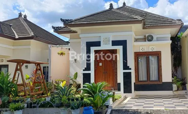 image RUMAH CANTIK MEMBUAT BETAH PENGHUNINYA DI BSB SEMARANG (1)