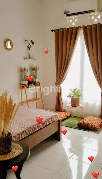 image RUMAH CANTIK MEMBUAT BETAH PENGHUNINYA DI BSB SEMARANG (2)