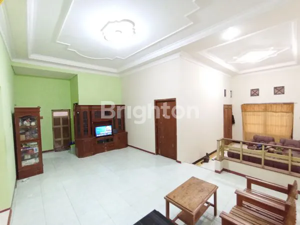 image RUMAH LUAS 421M² DI REJOMULYO, SHM, 3KT (3)
