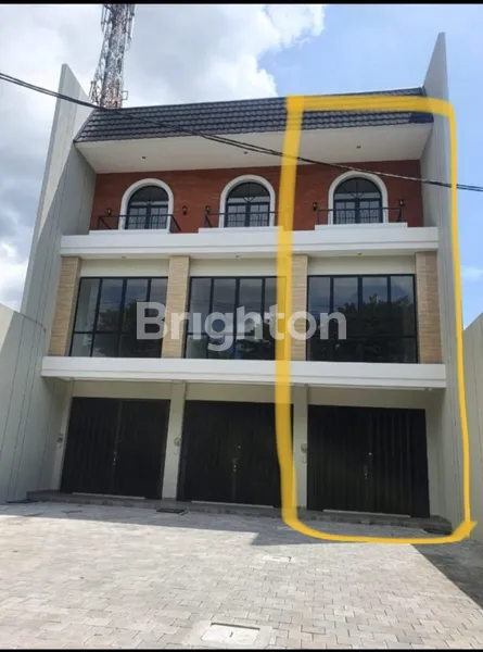 image RUKO BARU GRESS, LOKASI SANGAT STRATEGIS, KOMERSIAL AREA UTAMA DI RAYA MANUKAN (1)