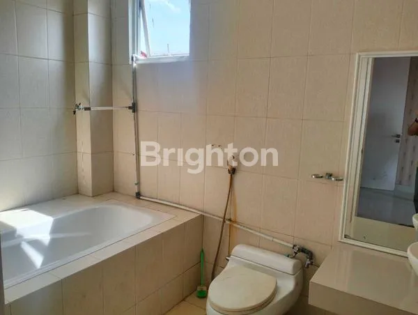 image HUNIAN EKSKLUSIF  HOOK, 4+1 KT, SIAP HUNI , CIPUTRA BALIKPAPAN  (6)