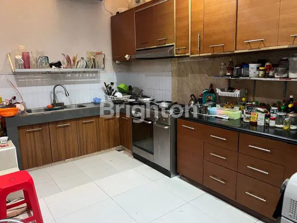 image RUMAH MEWAH 5 KT DI BINTARO SEKTOR 2, LT 270M² (6)
