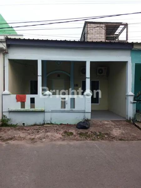 image RUMAH TAMAN SARI HIJAU (1)