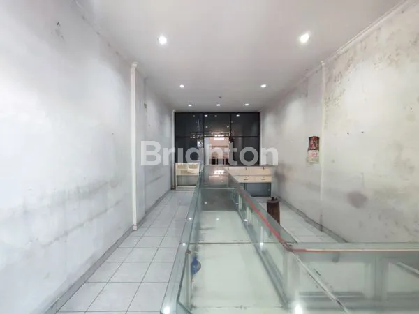image RUKO 4 LANTAI DI KUTA, LT 93M² LB 270M² (1)