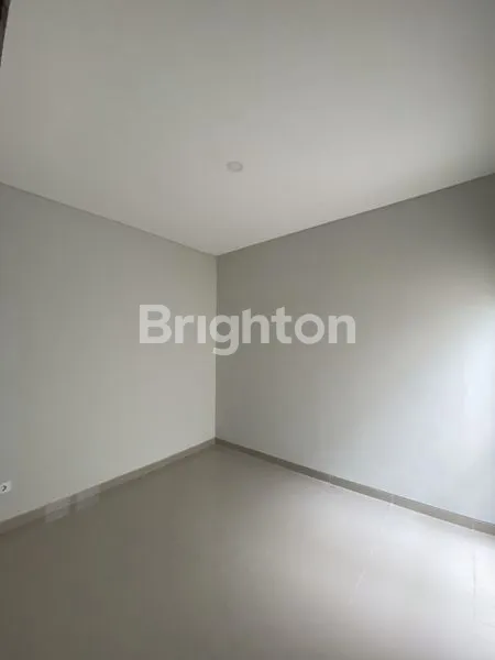 image BRAND NEW HOUSE SURABAYA TIMUR GADING PANTAI DEKAT BABATAN PANTAI SUTOREJO PANTAI MENTARI WISMA PERMAI UNAIR ITS PAKUWON CITY (3)