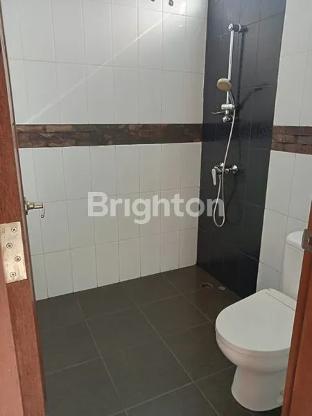 image RUMAH STRATEGIS 3 BEDROOM DI JL. DRUPADI\N RENON DENPASAR BALI (2)
