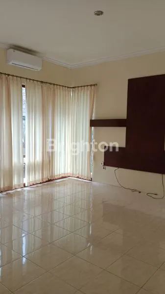 image RUMAH ASRI SANUR, TAMAN LUAS & 2 KT (7)