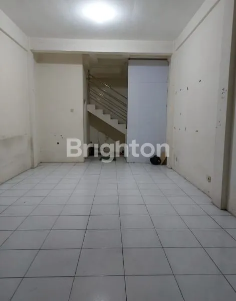 image RUKO STRATEGIS DI MERR BOULEVARD, LOKASI  PREMIUM DEKAT UPN , PURIMAS RUNGKUT & AKSES TOL JUANDA WARU (3)