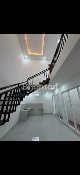 image RUMAH 2 LANTAI, 3 KT DI BUMI PUSPITEK ASRI BSD (3)