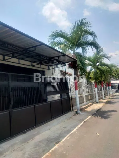 image RUMAH & RUKO BANDAR KEDIRI  (2)