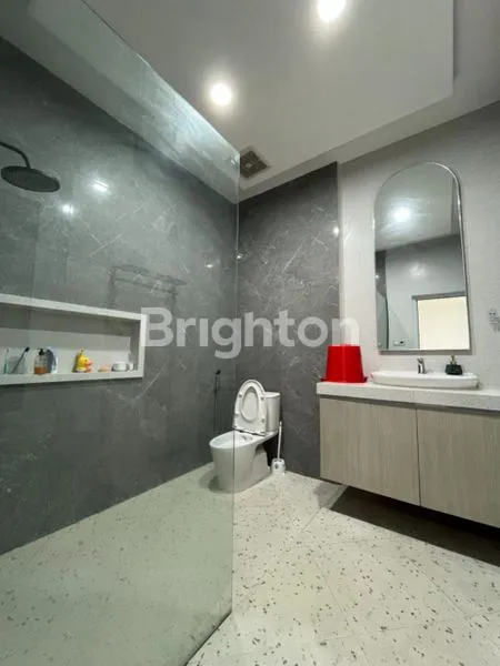 image DIJUAL 1 UNIT VILLA MEWAH BANGUNAN BARU KOMPLEK MALIBU MEDAN POLONIA\N (8)