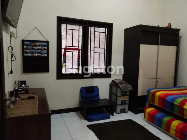 image RUMAH 2 LANTAI DI PURI INDAH, LT 180M², 3 KT (2)