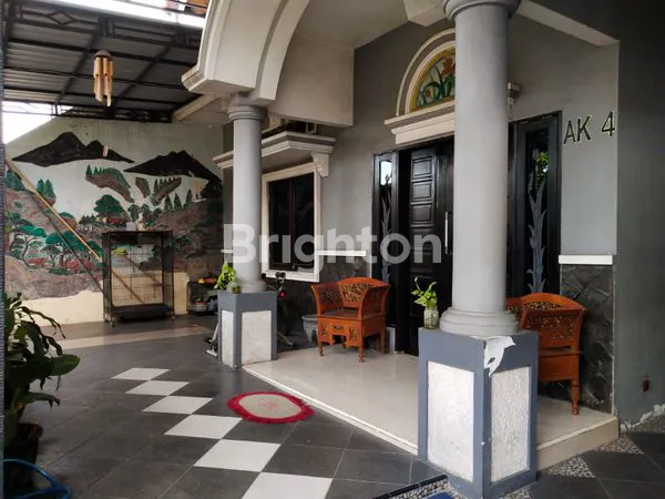image RUMAH 2 LANTAI DI PURI INDAH, LT 180M², 3 KT (1)
