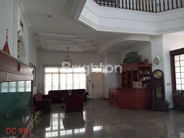 image RUMAH VILLA MEWAH INTI KOTA JLN MULTATULI (5)