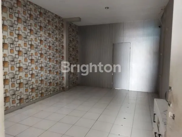 image RUKO 2LANTAI SIAP HUNI LOKASI STRATEGIS PINGGIR JALAN UTAMA PANJER  (8)