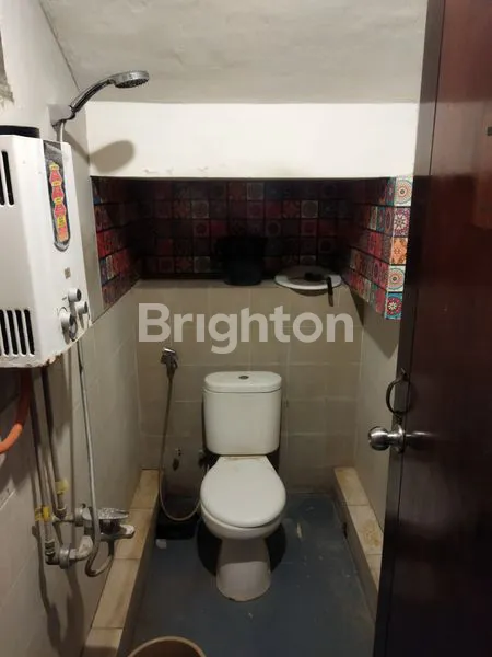 image RUKO 2LANTAI SIAP HUNI LOKASI STRATEGIS PINGGIR JALAN UTAMA PANJER  (4)