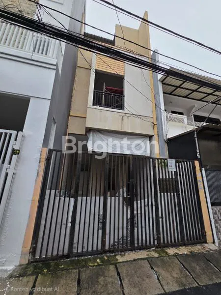 image RUMAH 3 LANTAI  ROW JALAN 1 MOBIL TANJUNG DUREN  (1)